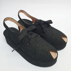 350 medium black