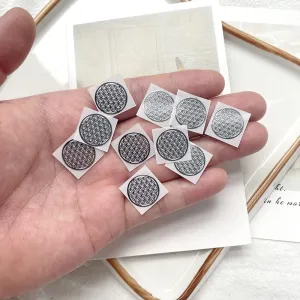 70pcs / Bag Flower of Life Gold Plated Thin Metal Sticker for Stone Crystal, Adhesive Pyramid Sacred Geometry Metal Energy Decor Sticker, Meditation Decor (15mm Diameter, Silver)