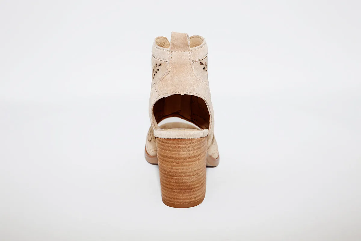 ALPE - 4613 Block Heel Beige Suede Sandal