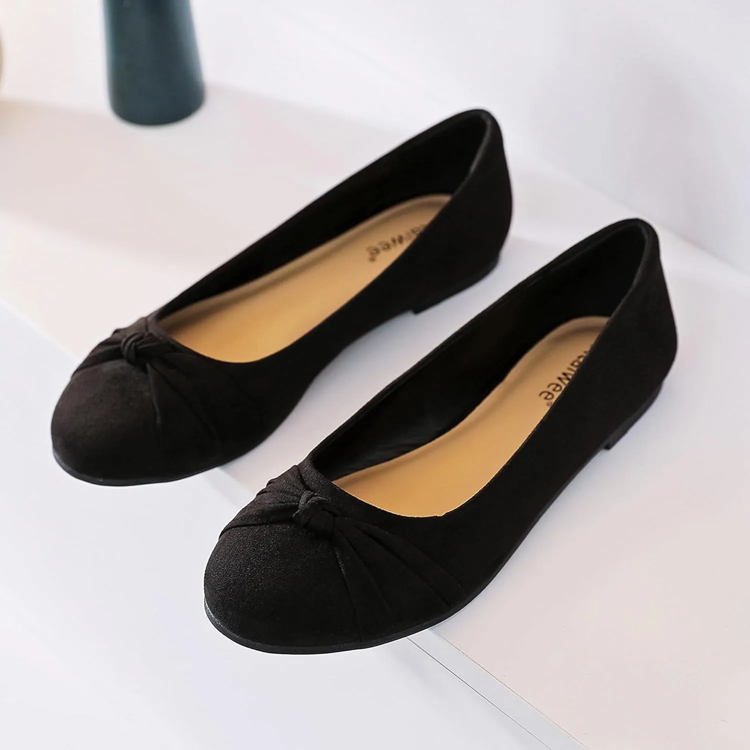 Ataiwee Women's Wide Width Flats Shoes - Ladies Cute and Comfortable Dress Ballet Shoes.