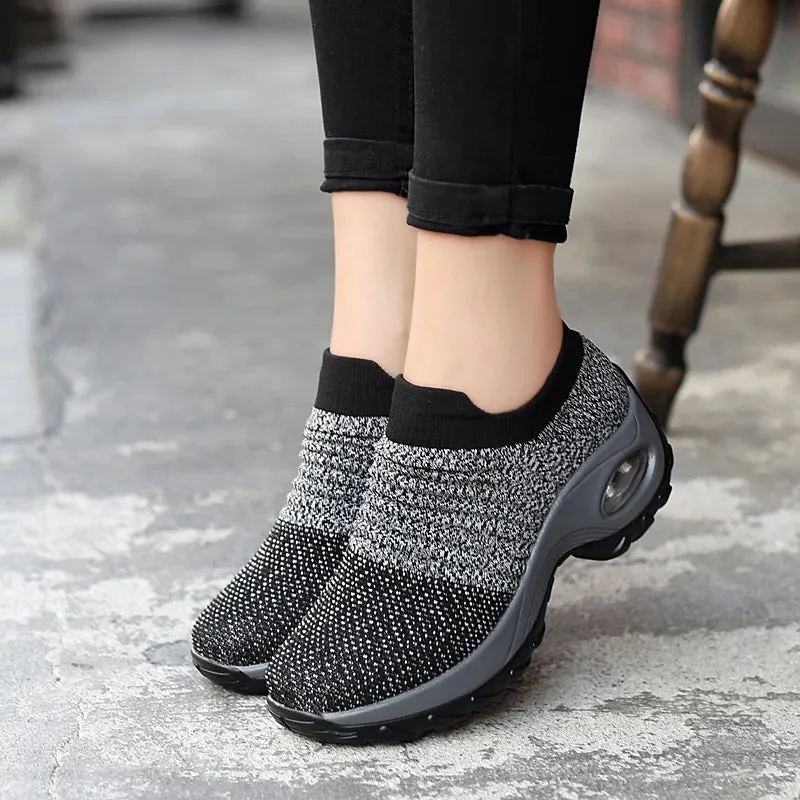 Breathable Slip-On Women’s Tennis Sneakers