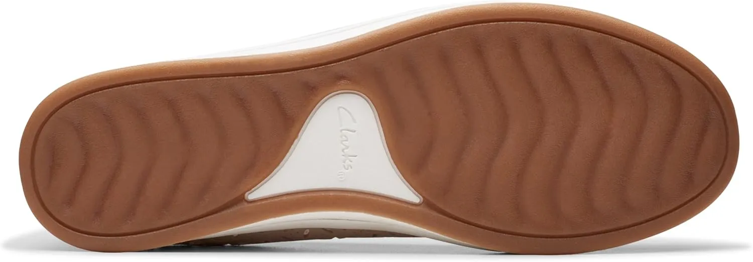 Clarks Women's Breeze Roam Ballet Flat