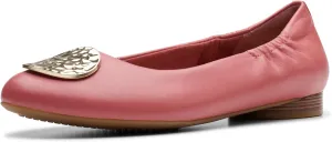 Clarks Women's Loreleigh Ave Ballet Flat