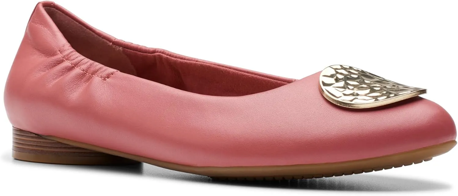 Clarks Women's Loreleigh Ave Ballet Flat