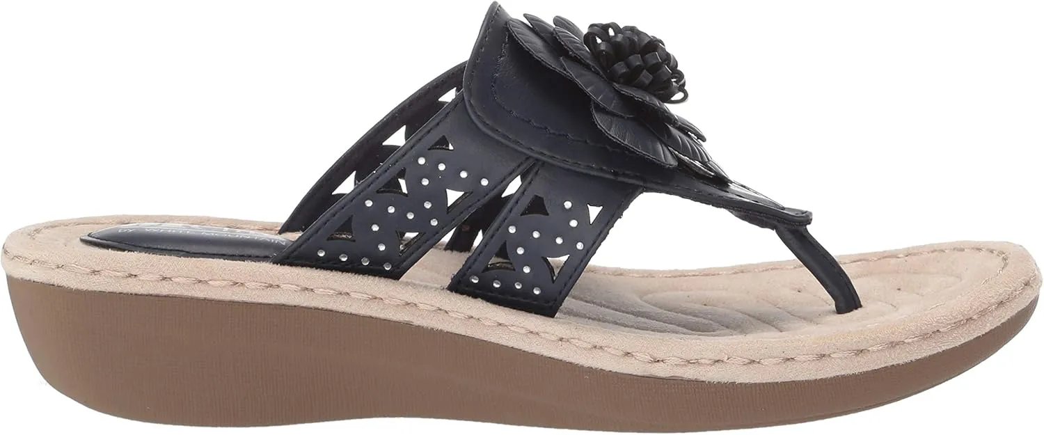 CLIFFS BY WHITE MOUNTAIN Women's Cynthia Wedge Sandal