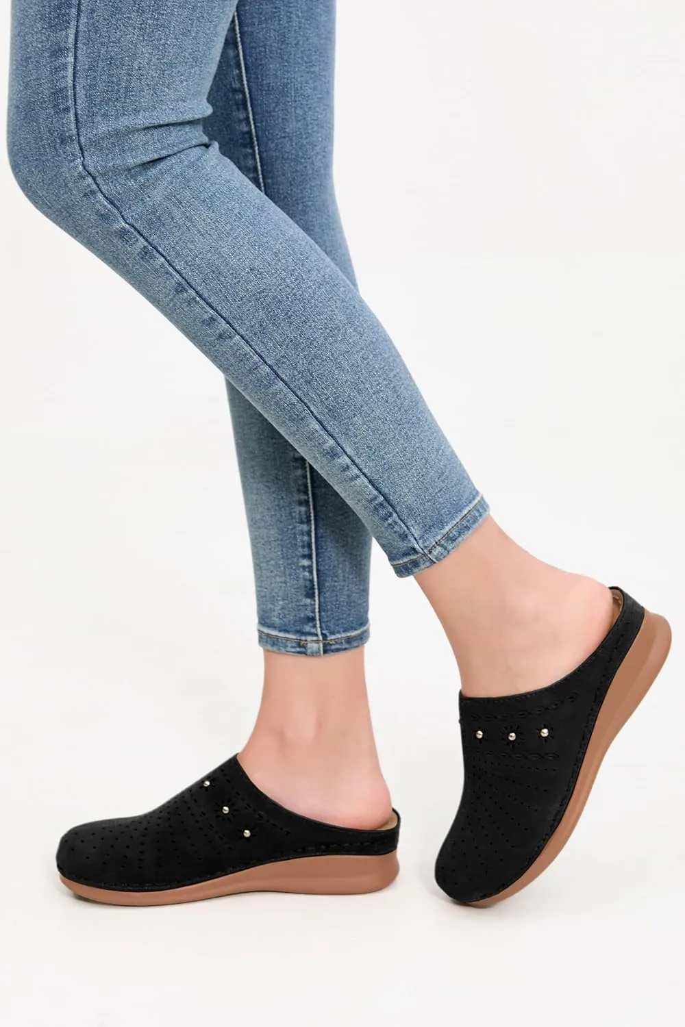 Closed Toe Clogs for Women Slip-On Mules: Comfortable Women's Mule & Clog with Carved Floral Design