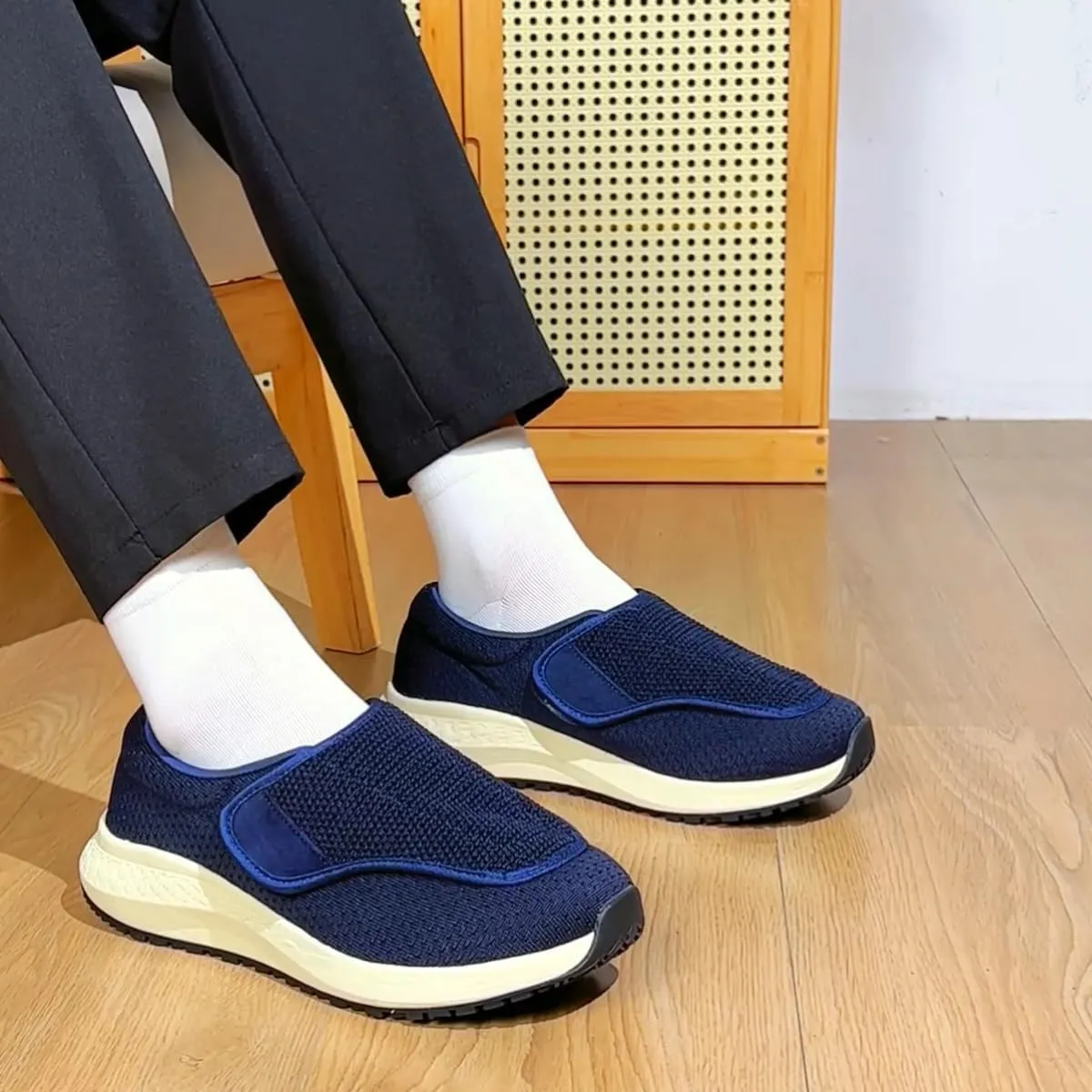 Diabetic Shoes for Men and Women, Adjustable Slip-On Wide Walking Shoes for Swollen Feet, Orthopedic Foot Pain Relief, Neuropathy - EasyTop Wings