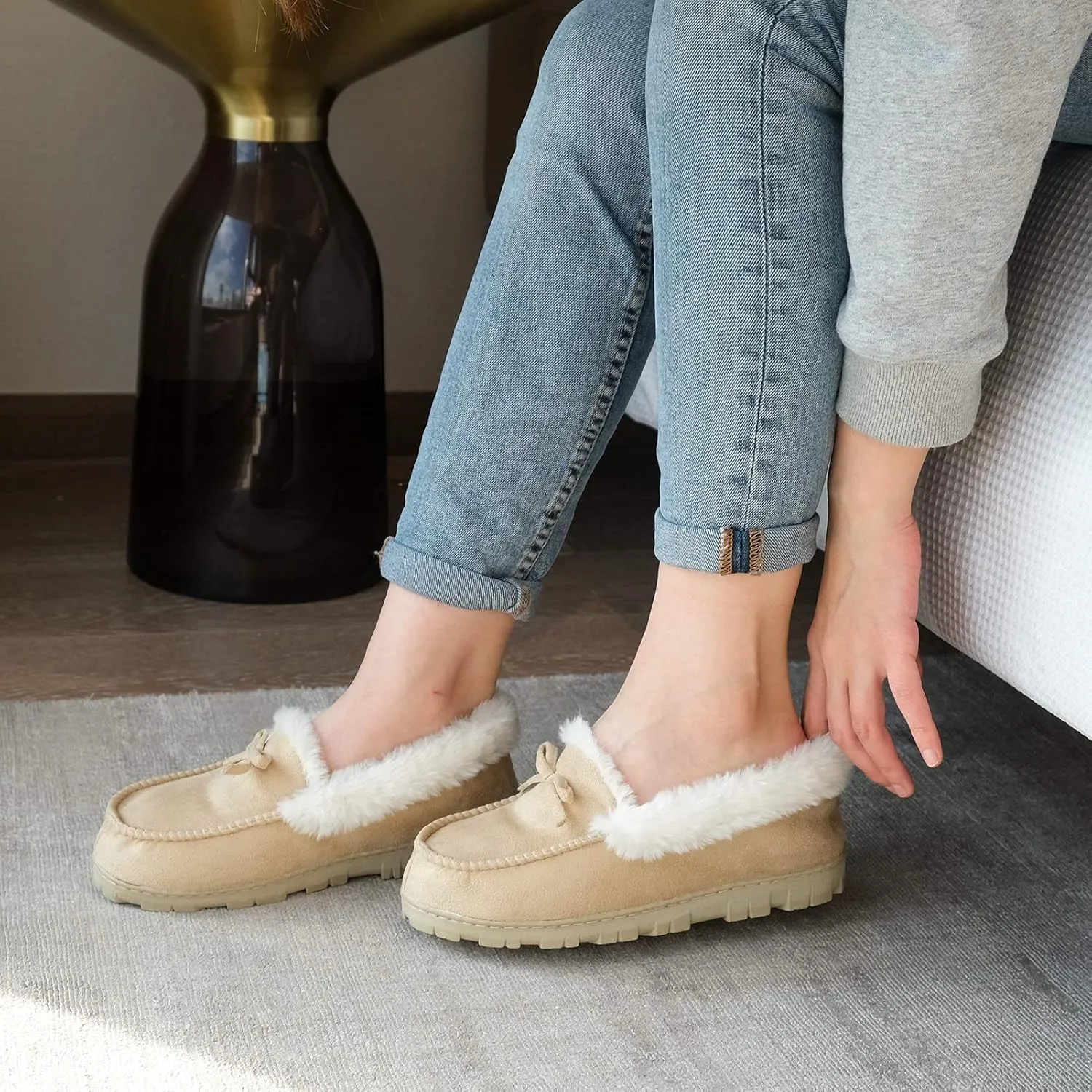 DL Women's Memory Foam Moccasin Slippers Micro Suede with Breathable Faux Fur Lining Slip On House Shoes Micro Indoor & Outdoor
