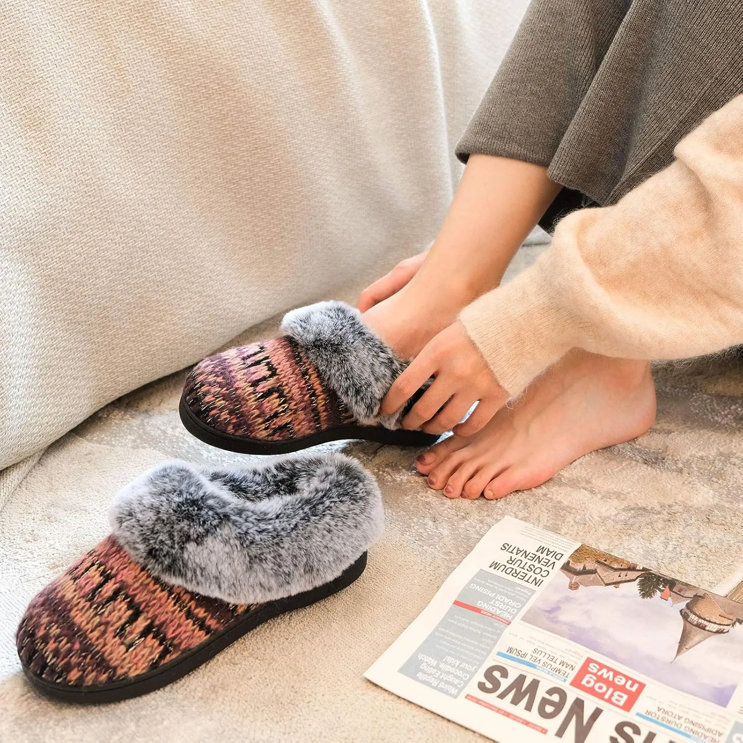 DL Women's Memory Foam Moccasin Slippers Micro Suede with Breathable Faux Fur Lining Slip On House Shoes Micro Indoor & Outdoor