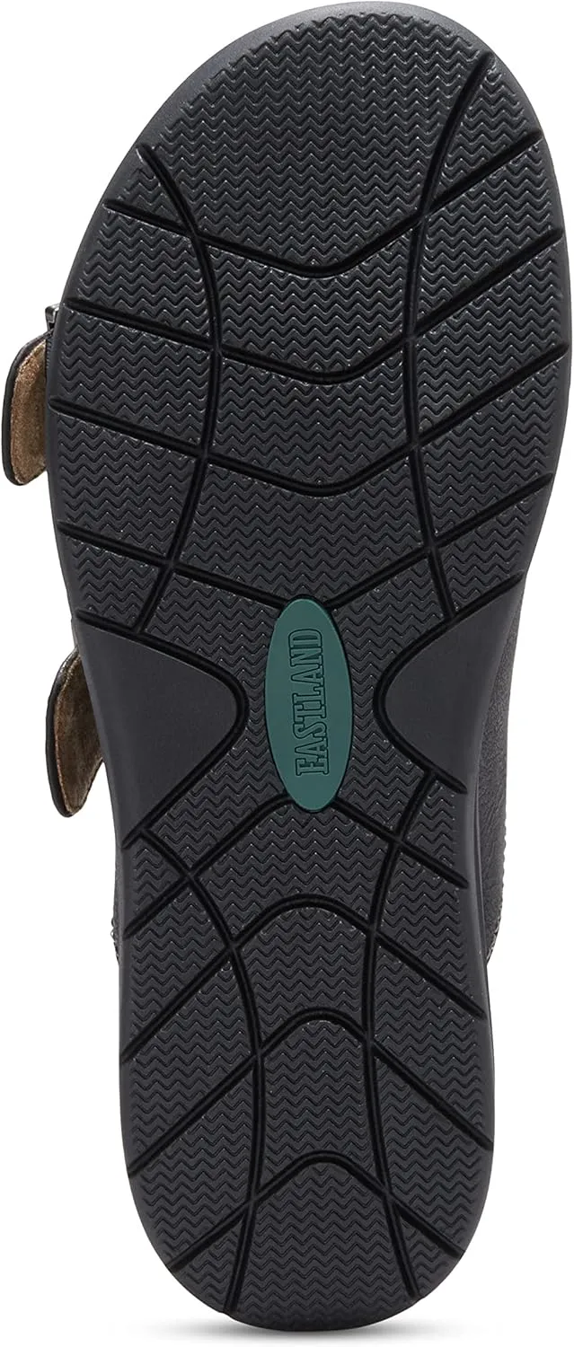 Eastland Women's Avery Flat Sandal