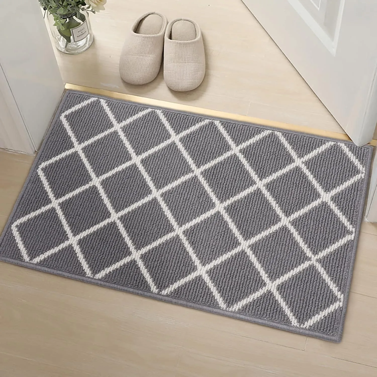 Finchitty Indoor Door Mat, Dirt Resistant and Absorbent, Low-Profile, Non-Slip, Washable Inside Floor Mats for Front Door, Back, and Entrance, 36" x 24", Grey