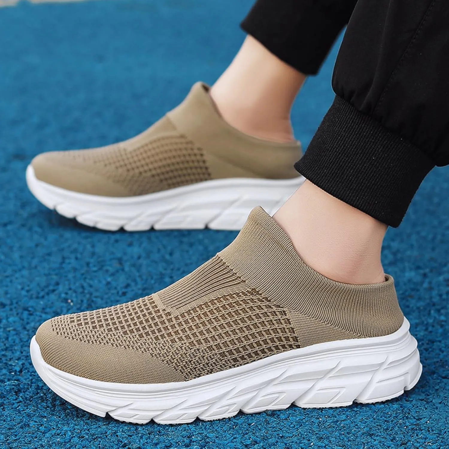 FUNCOS Men's Anti-Slip Garden Clogs - Open Back & Breathable Mesh, Lightweight for Outdoor/Indoor Use