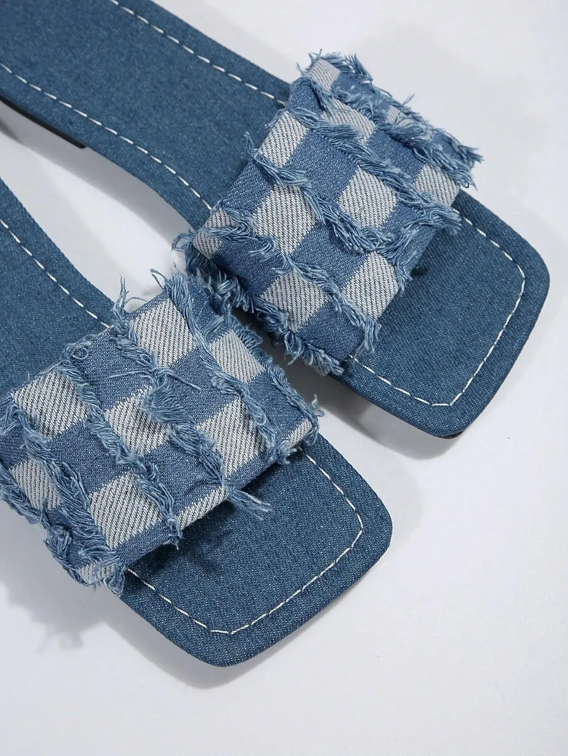 GORGLITTER Women's Denim Flat Sandals Raw Trim Jean Sandals Fashion Checkered Pattern Slide Sandals