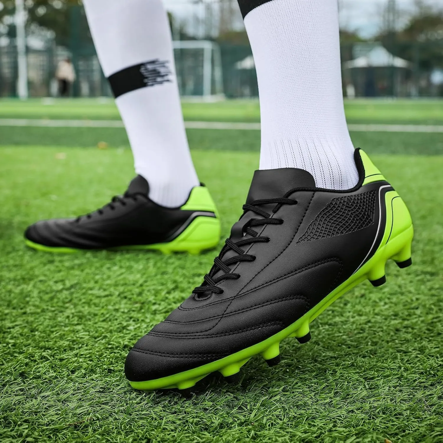 HaloTeam Soccer Shoes Mens Cleats Outdoor Professional Training Turf Football Boots Breathable Athletic Sneaker for AG/FG
