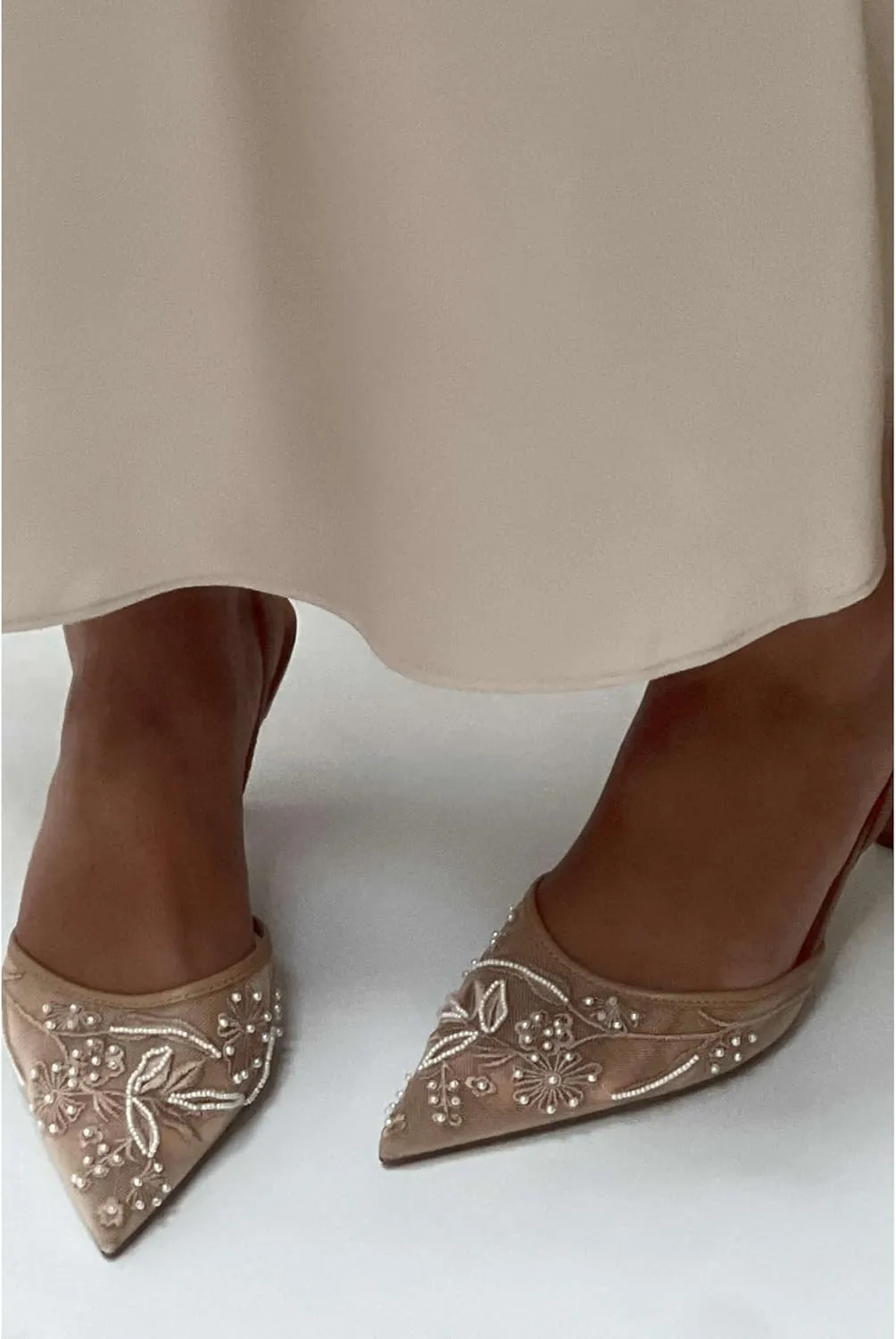 Kluolandi Women's Embroidered Slingback Kitten Heels with Pearls Breathable Mesh Pointed Toe Pumps Low Heel Slip On Dress Shoes