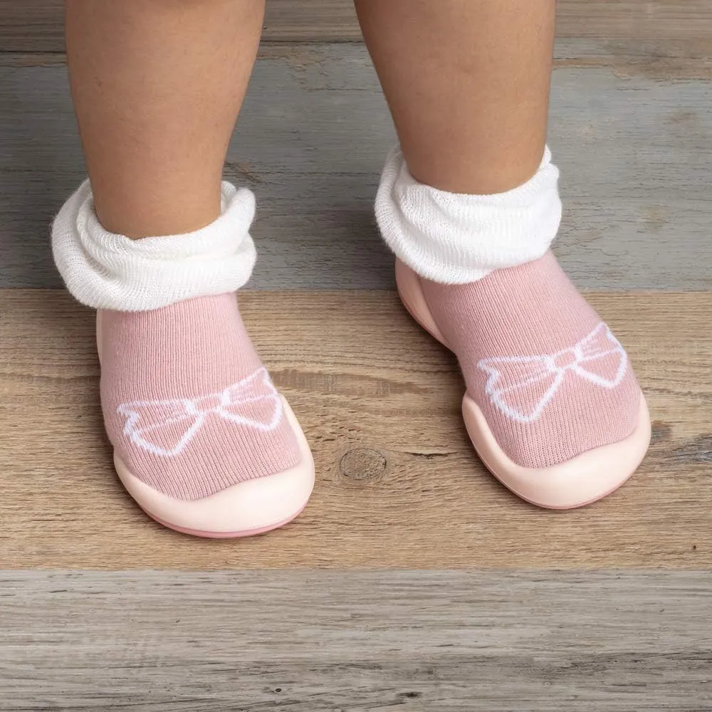 Komuello Toddler Girl Shoes, Premium Materials, Breathable, Washable, Non-Slip, Stay-On, Cotton Socks with Air Pocket Cushion for Indoor and Outdoor - BPA Free Toddler Shoes for Girls