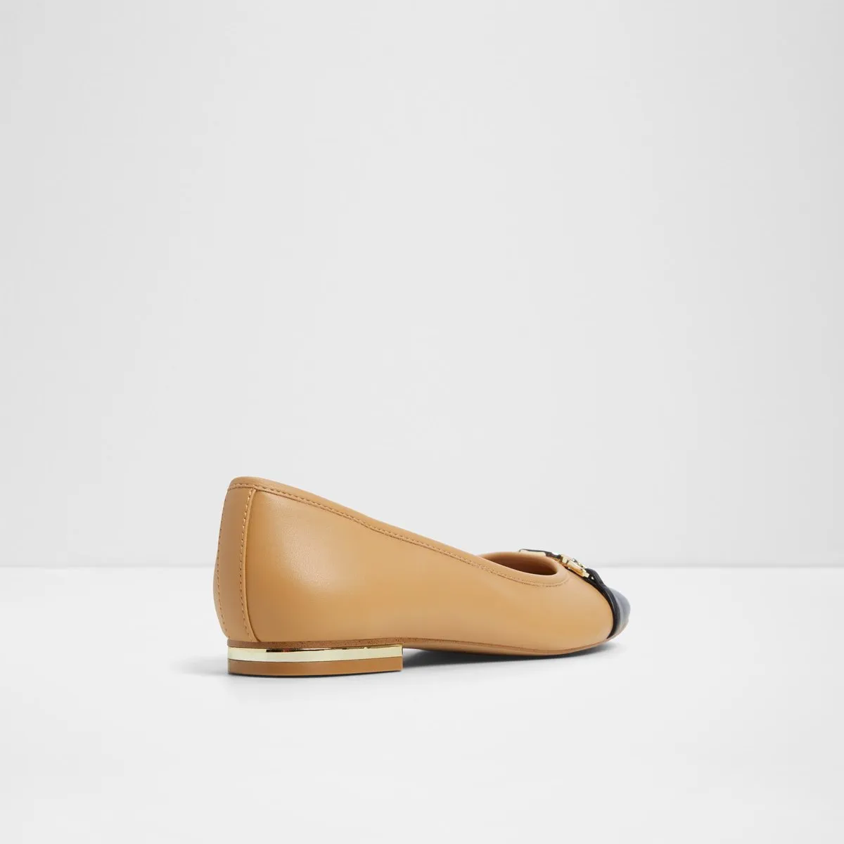 Krishelle Ballet Flats