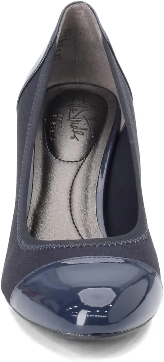 LifeStride Women's Parigi Stretch Pump