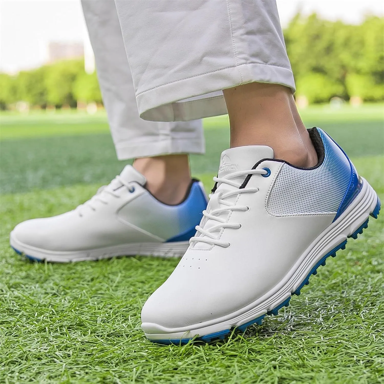 Men's Golf Shoes,Professional Lightweight Waterproof Golf Shoes Mens,Outdoor Trainers Breathable Golf Shoes Mens Spikeless,with Lace Up Design,All Weather Breathability