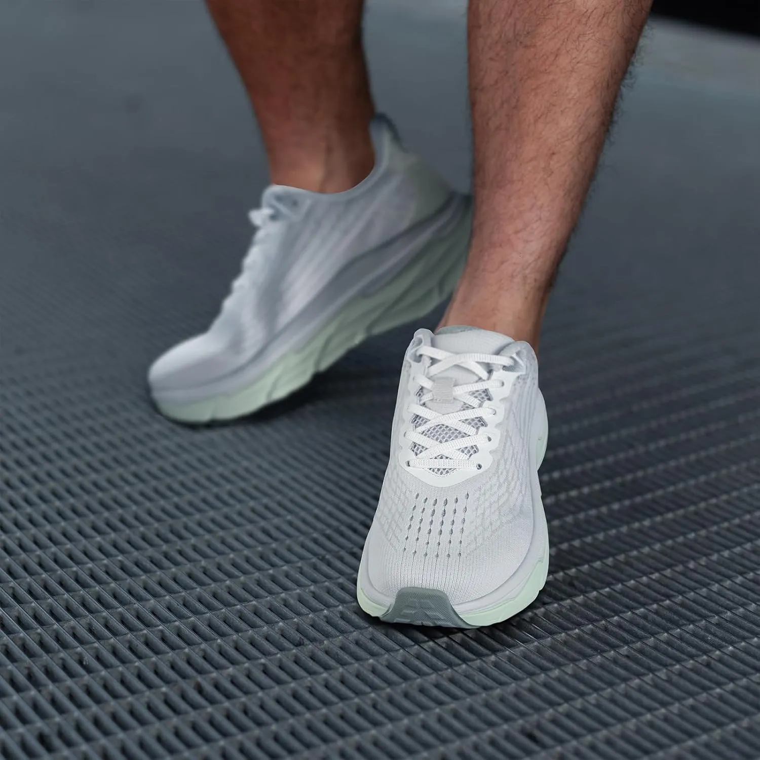 Mens Running Shoes Tennis Slip On Walking Shoes Breathable Non Slip Athletic Workout Gym Fashion Sneakers