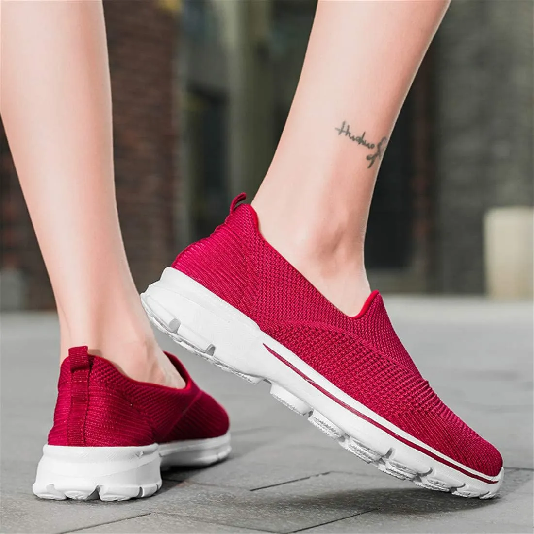 MizHome Women's Athletic Running Shoes Breathable Casual Mesh-Comfortable Slip on Sneakers