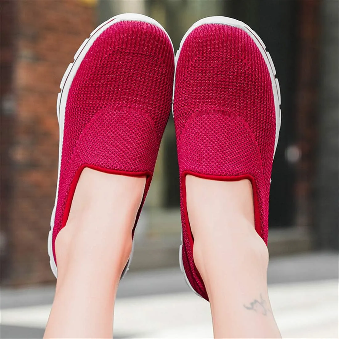 MizHome Women's Athletic Running Shoes Breathable Casual Mesh-Comfortable Slip on Sneakers