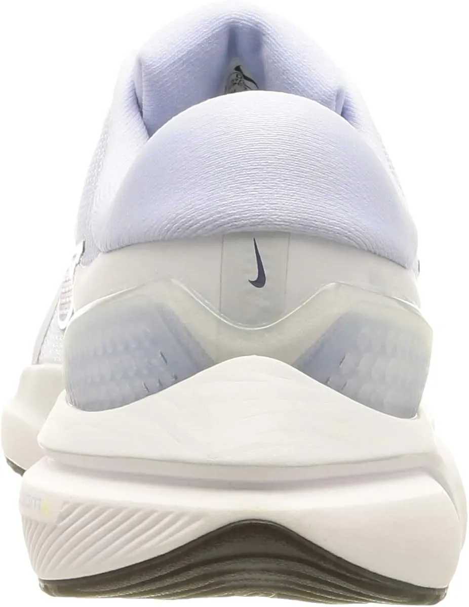 Nike Women's Sneaker, Medium