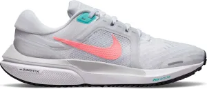 Nike Women's Sneaker, Medium