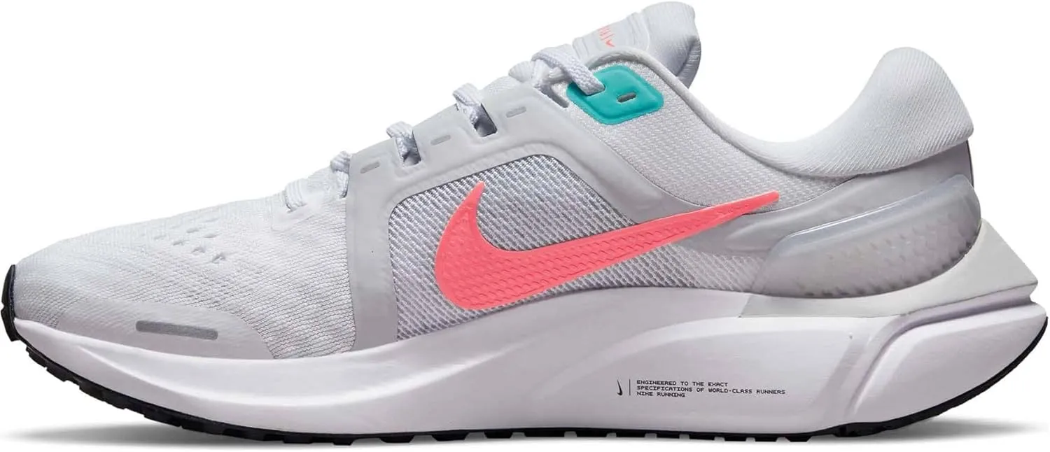 Nike Women's Sneaker, Medium