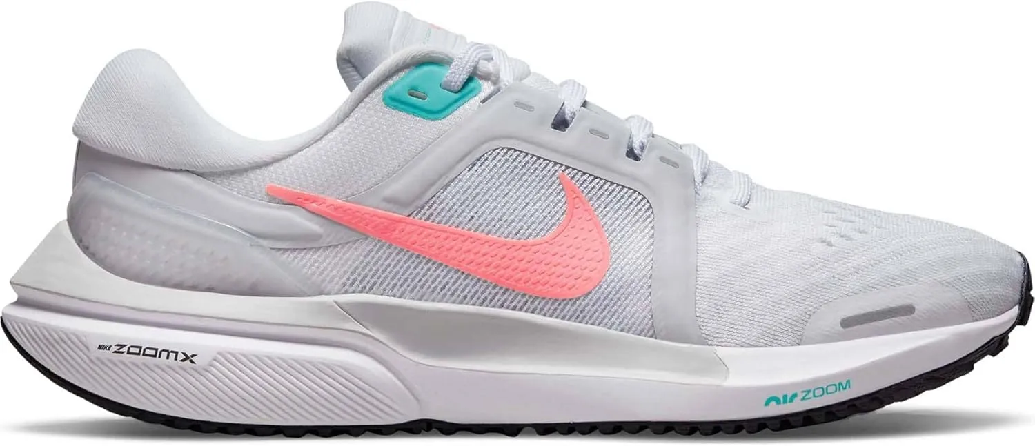 Nike Women's Sneaker, Medium