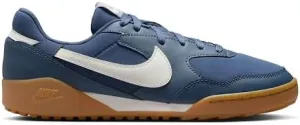 Nike Women's Terra Manta Sneaker