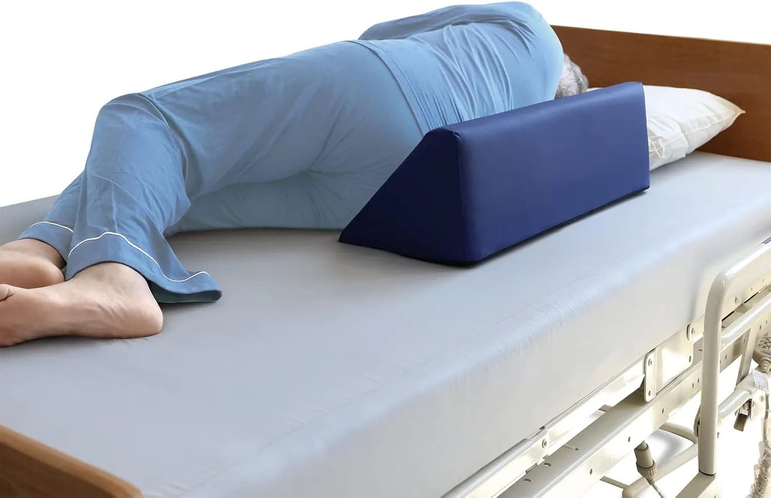 NYOrtho Positioning Wedge 40° – Bed Wedge Pillow for Pressure Relief & Alignment – Multi-Angle Cushion for Bedridden Patients, Hip, Coccyx, Spine Support, Water-Resistant – 28x10x8x2 in
