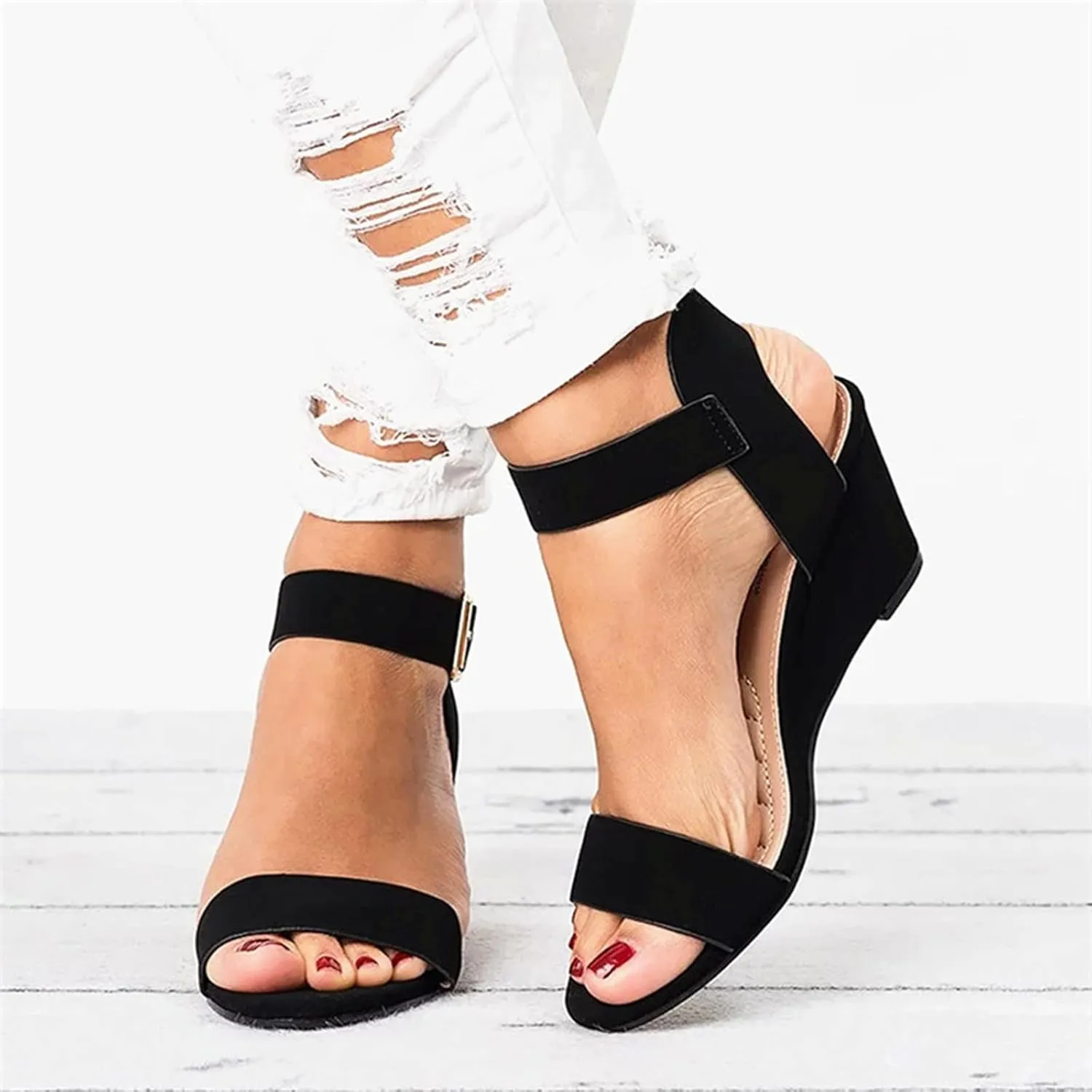 oiangi Suede Wedge Sandals for Women Fashion Solid Ankle Strap Buckle Round Toe Open Toe Low Top Sandalias Summer Comfortable Casual Ladies Shoes