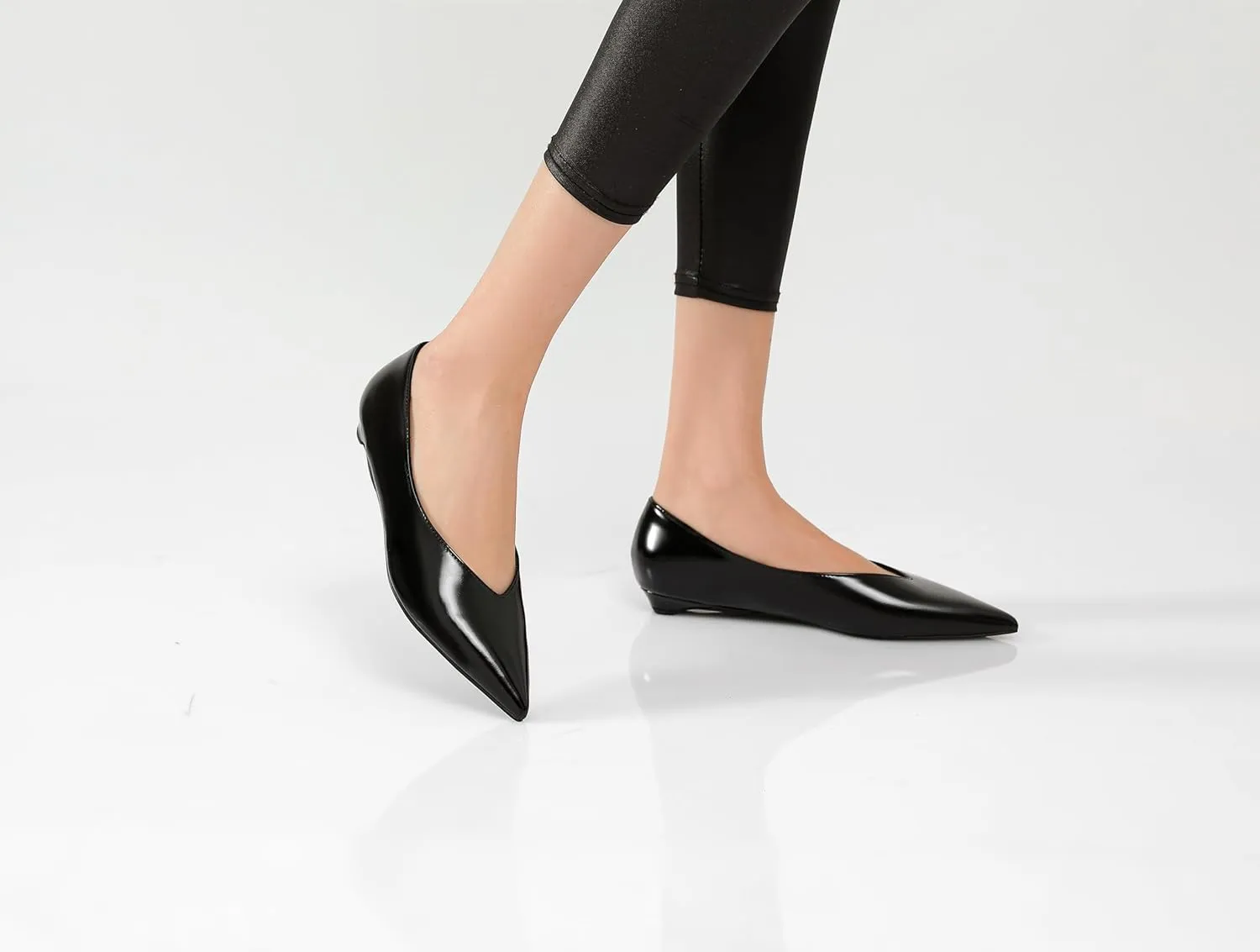 Reitoye Flats for Womens Closed Pointed Toe Ballet Flat Comfortable Dressy Work Slip On Casual Shoes Womens Flats
