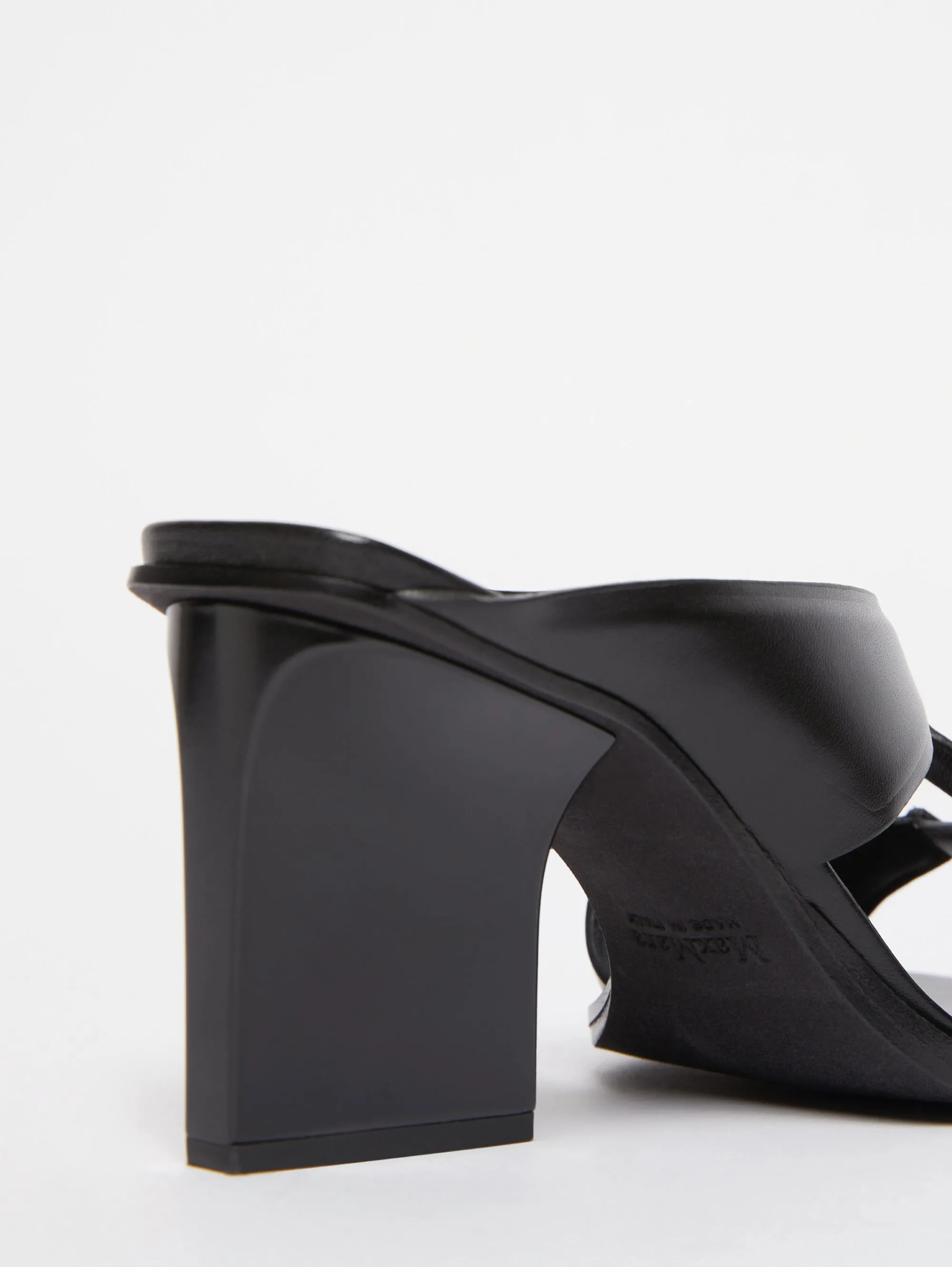 Sandalo Mule in Cuoio Nero