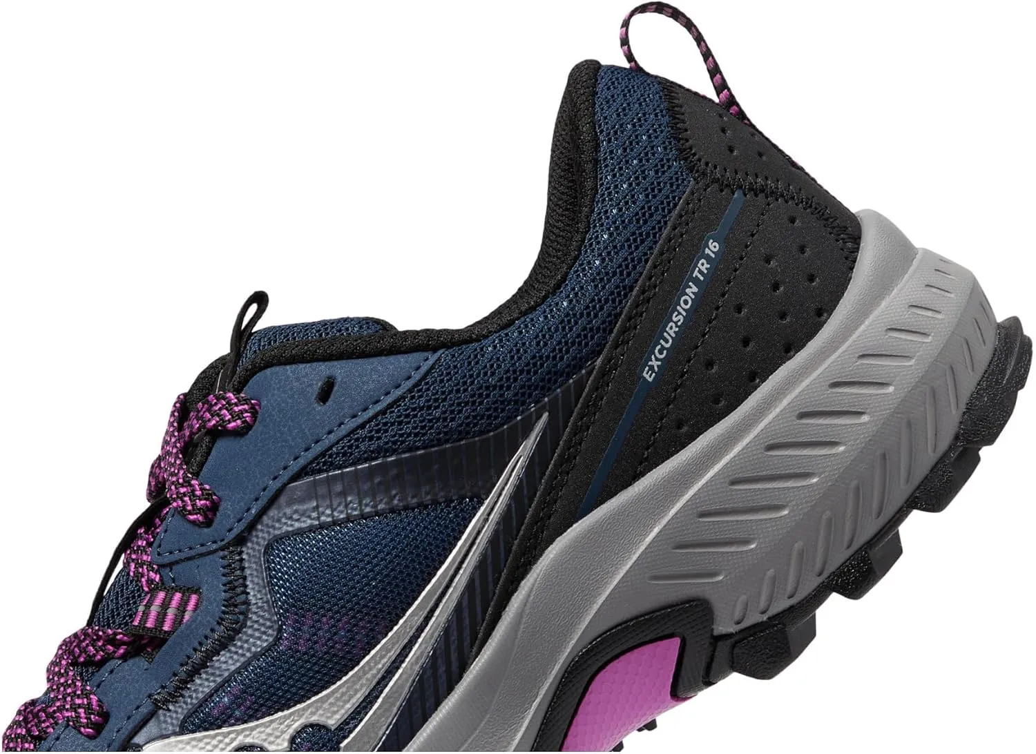 Saucony Women's Excursion Tr16 Sneaker