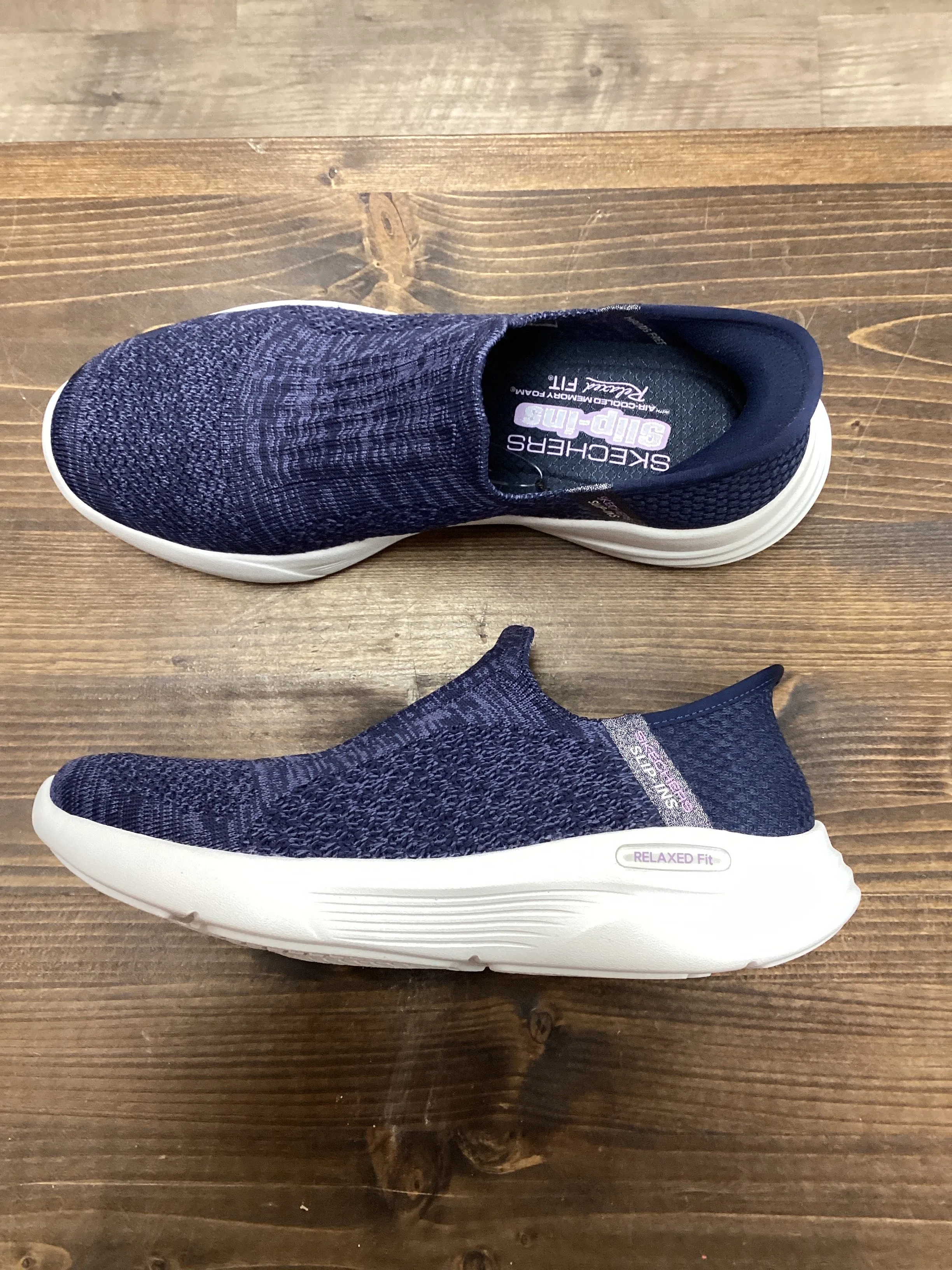 Skechers 150354 Slip On Memory Sole Shoes