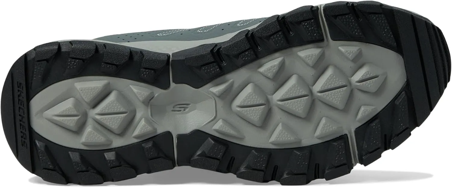 Skechers Men's Dynamite at Sneaker