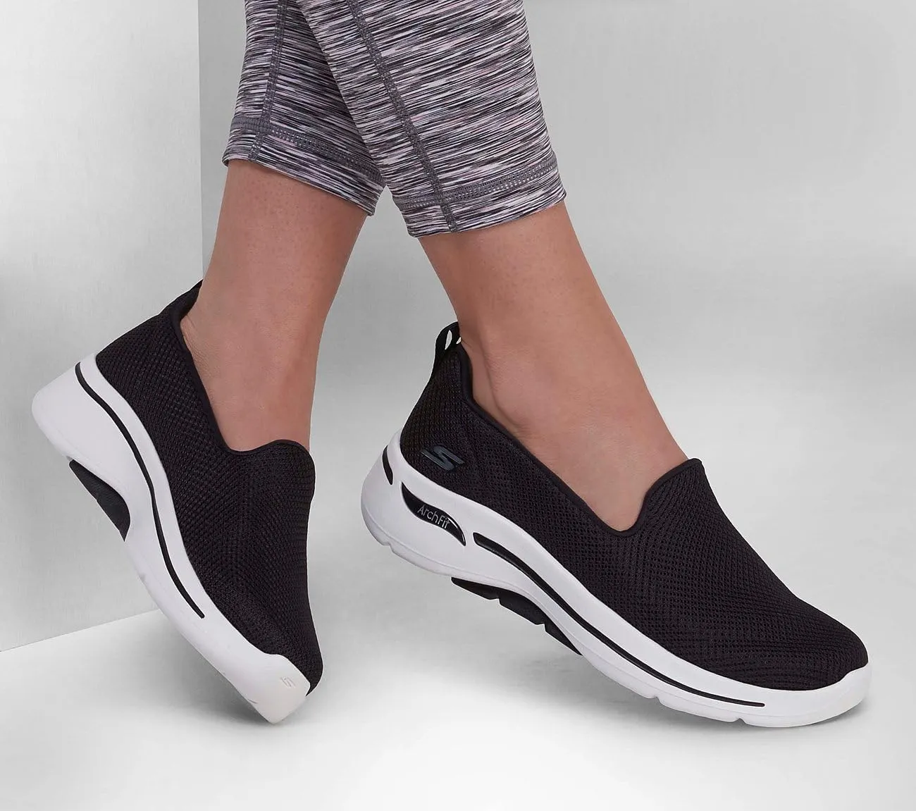 Skechers Women's Go Walk Arch Fit Grateful