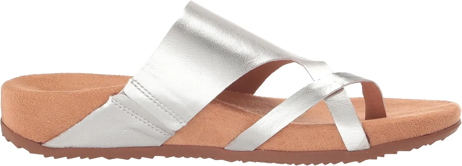 SoftWalk Women's Blaine Sandal