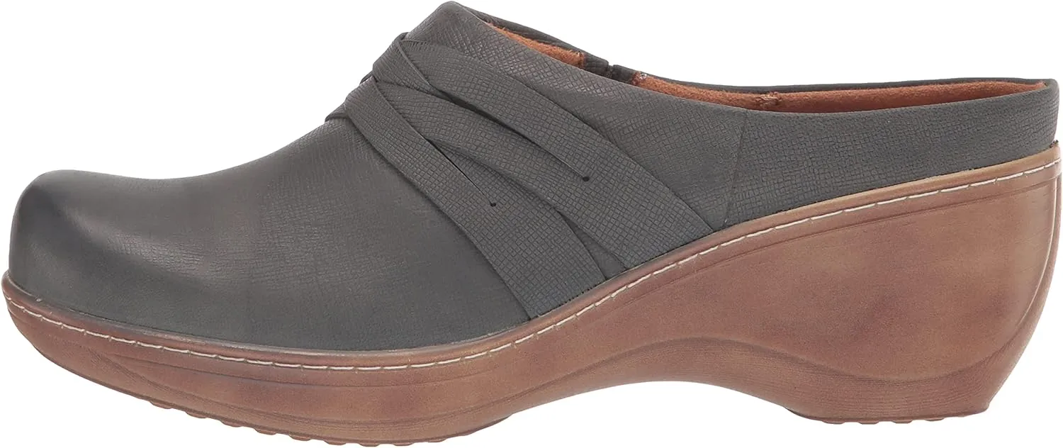 SoftWalk Women's Mackay Mule