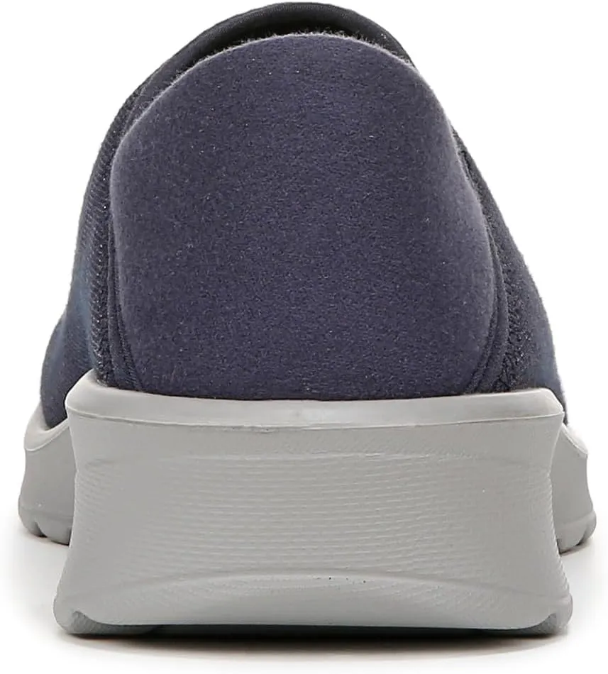 Women's Classic Sneaker
