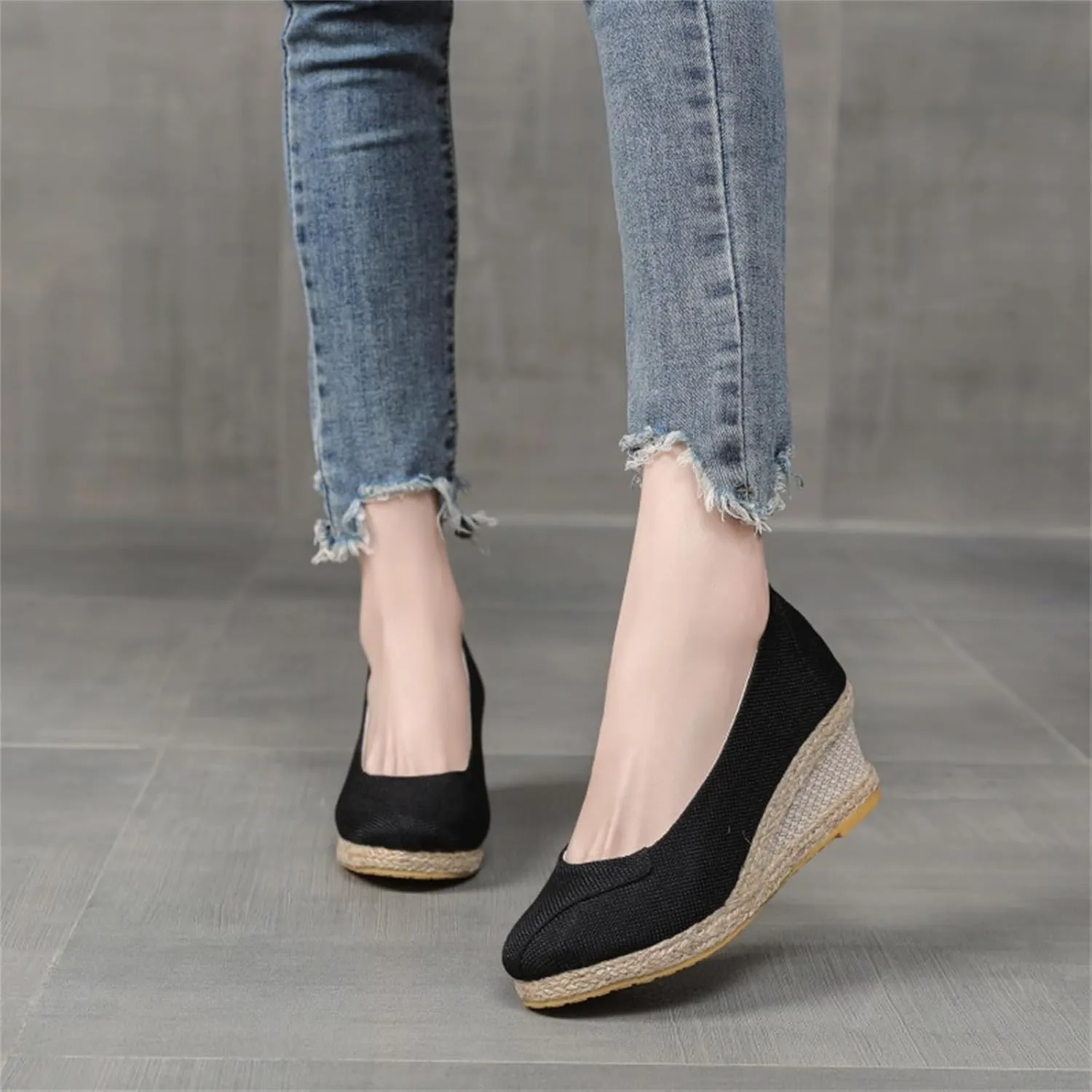 Womens Espadrilles Wedges Sandals Platform Heels Wedge Sandals Slip On Woven Wedges Pumps Shoes Comfortable Platform Wedge Sandal Solid Closed Pointed Toe Shoes Breathable Comfy Walking Shoe