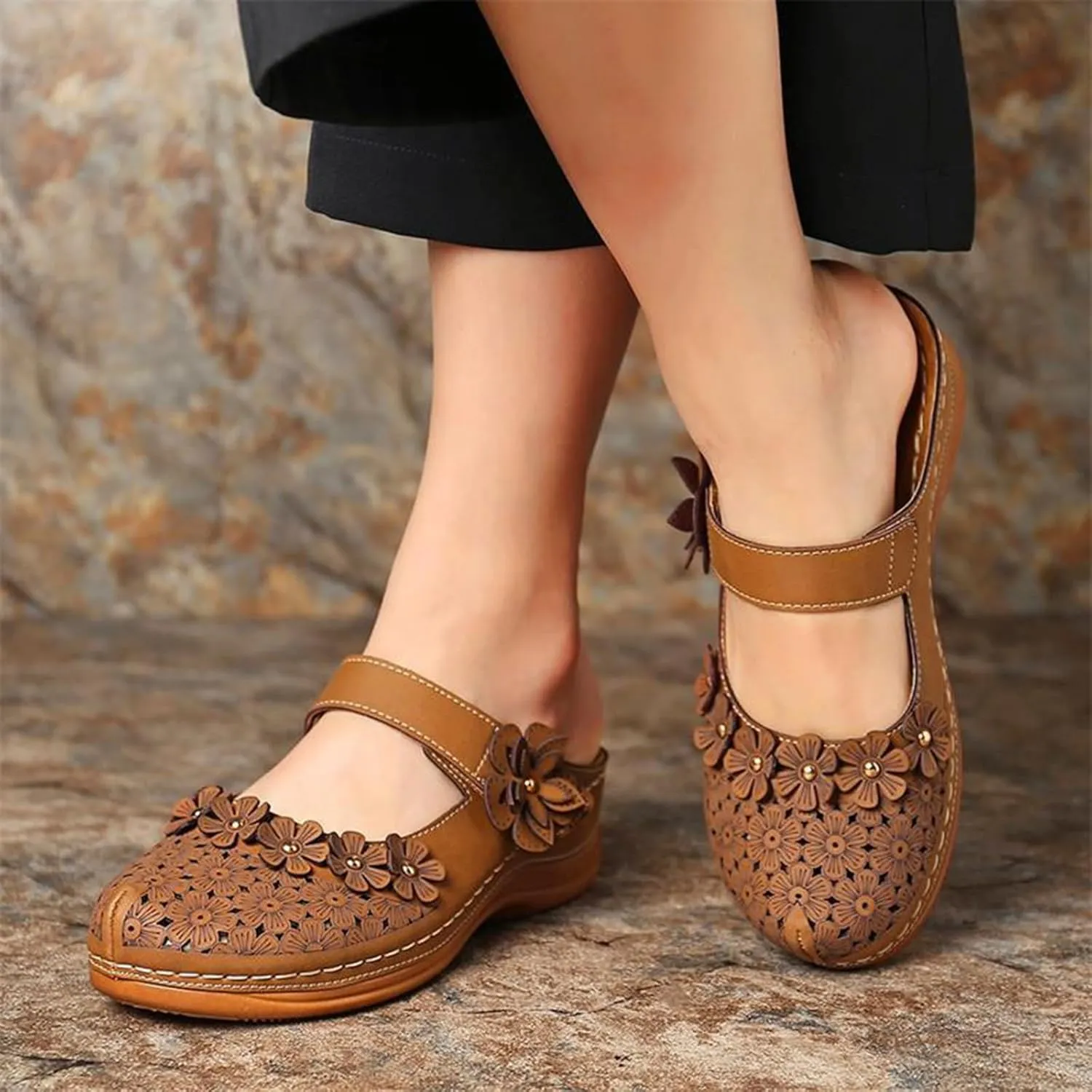 Womens Mule Closed Toe Slip On Clogs Mules Shoes for Women Dressy Summer Casual Wedge Sandals with Adjustable Hook Loop Comfortable Low Heel Orthopedic Sandal Round Head Anti-Slip Soft Bottom Footwear