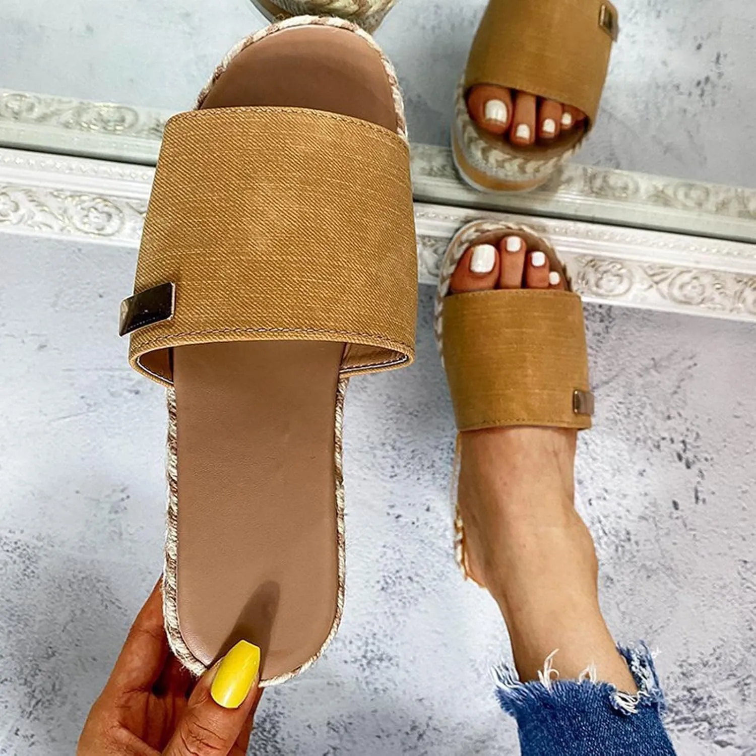 Womens Sandals 2023 Summer Fashion Casual Slip on Wedge Platform Slides Sandal Solid Open Toe Metal Decorate Slippers Comfy Outdoor Anti-Slip Shoes