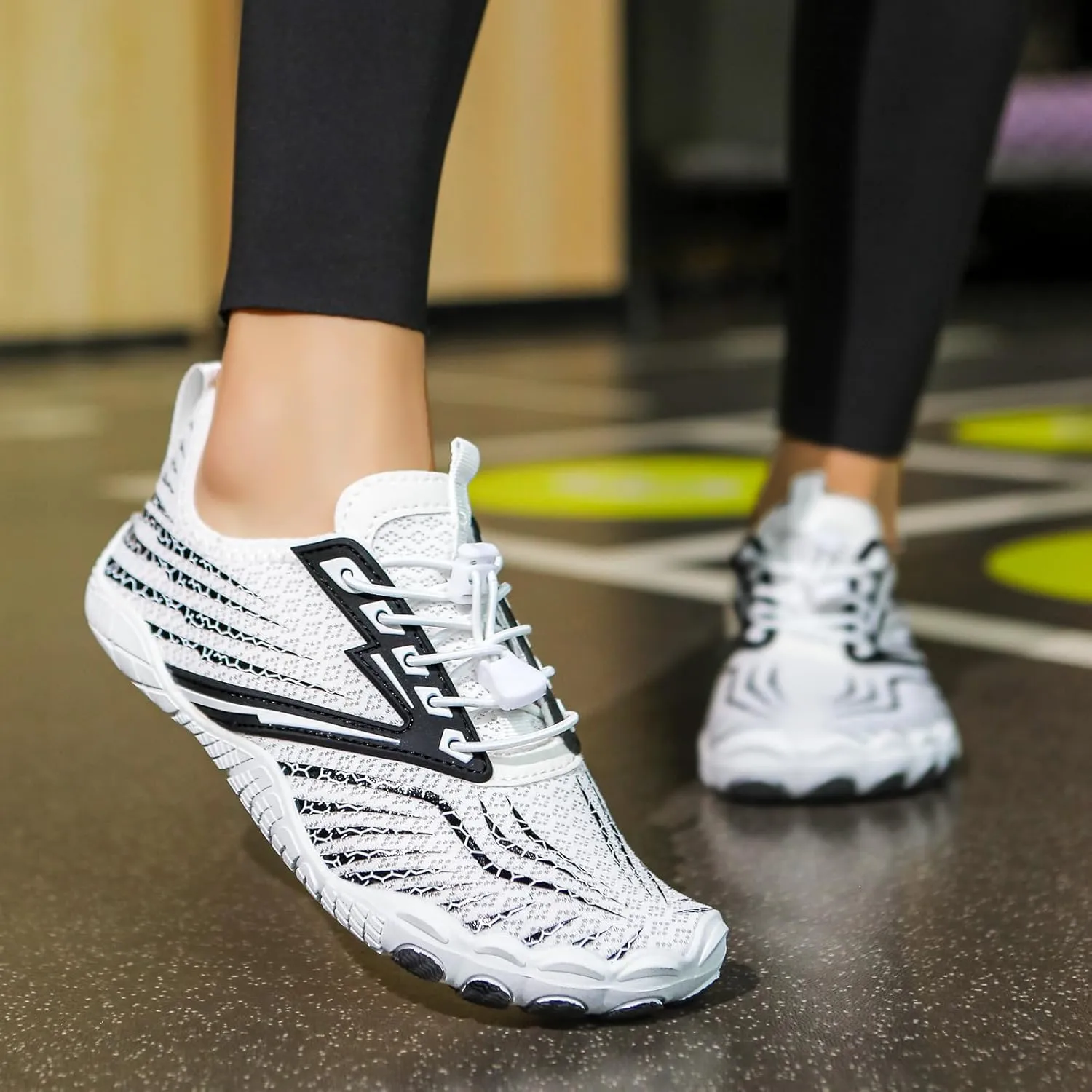 Women's Wide Toe Box Walking Shoes for Plantar Fasciitis Breathable Mesh Sneakers Casual Walking Shoes for Outdoor Sport Travel Hiking